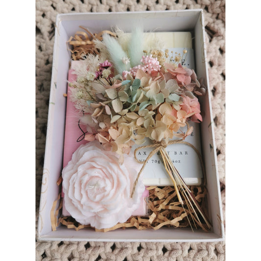 Gift box hamper with peony candle, dried flower posy, 2 soy wax melt bars and all nestled in to a floral gift box